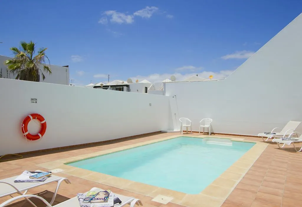 Villa Webb Puerto del Carmen  0*, Puerto del Carmen (Lanzarote)